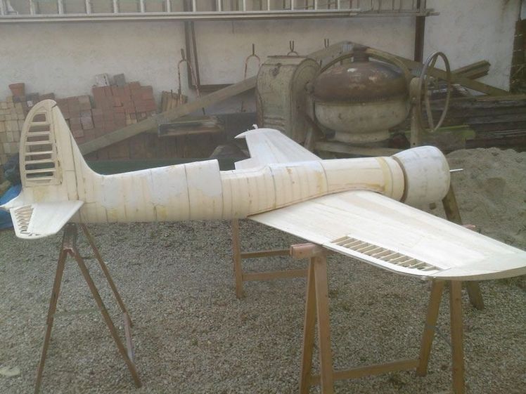 Un racer vraiment emblématique : le Hughes H-1 Un racer vraiment emblématique : le Hughes H-1