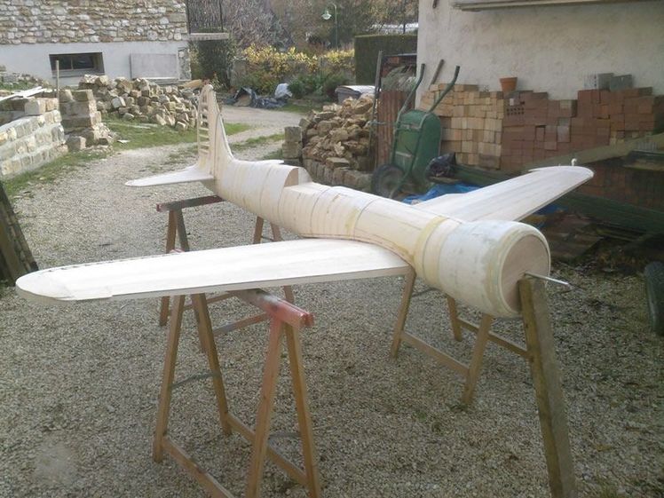 Un racer vraiment emblématique : le Hughes H-1 Un racer vraiment emblématique : le Hughes H-1