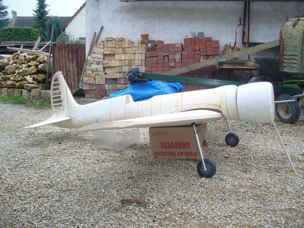 Un racer vraiment emblématique : le Hughes H-1 Un racer vraiment emblématique : le Hughes H-1