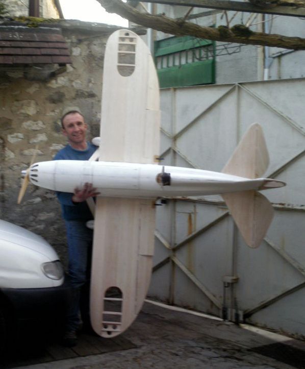 Howard Ike, chapitre 2 : construction du proto Howard Ike, chapitre 2 : construction du proto