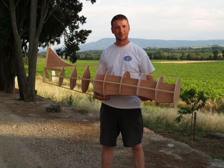 Le projet d'une escadrille de Gee-Bee Model Y.