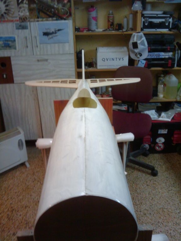 Le projet d'une escadrille de Gee-Bee Model Y.