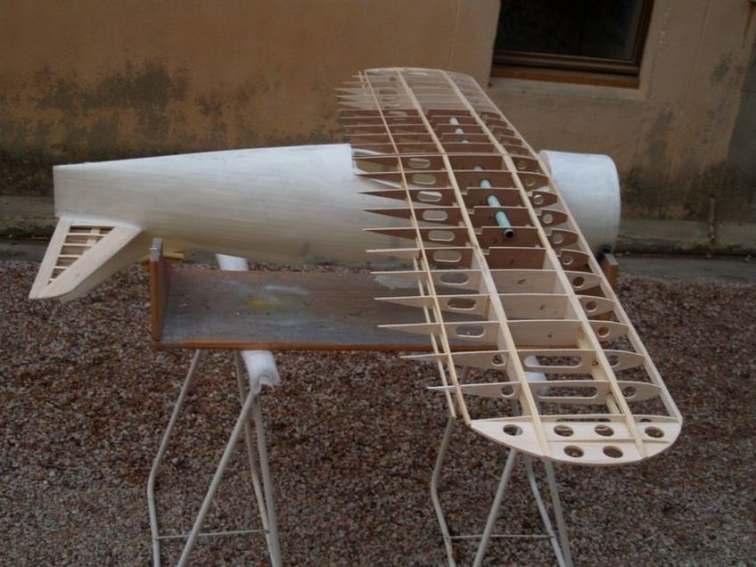 Le projet d'une escadrille de Gee-Bee Model Y.