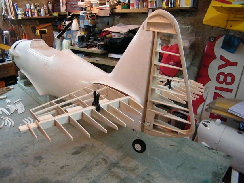 La construction de mon T-6, 1ère partie La construction de mon T-6, 1ère partie