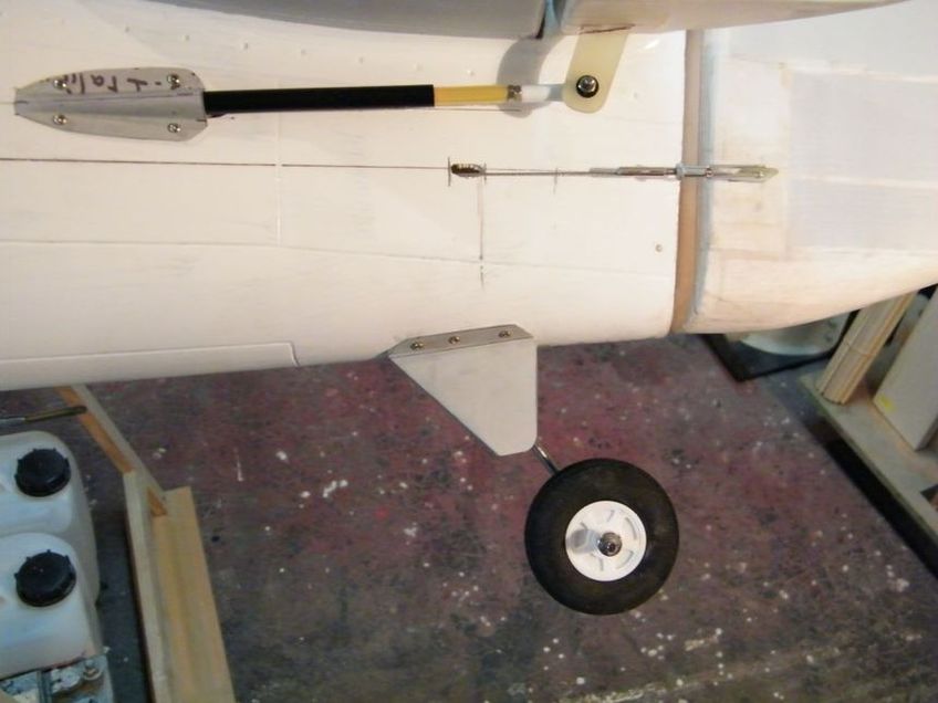 La construction de mon T-6, 1ère partie La construction de mon T-6, 1ère partie
