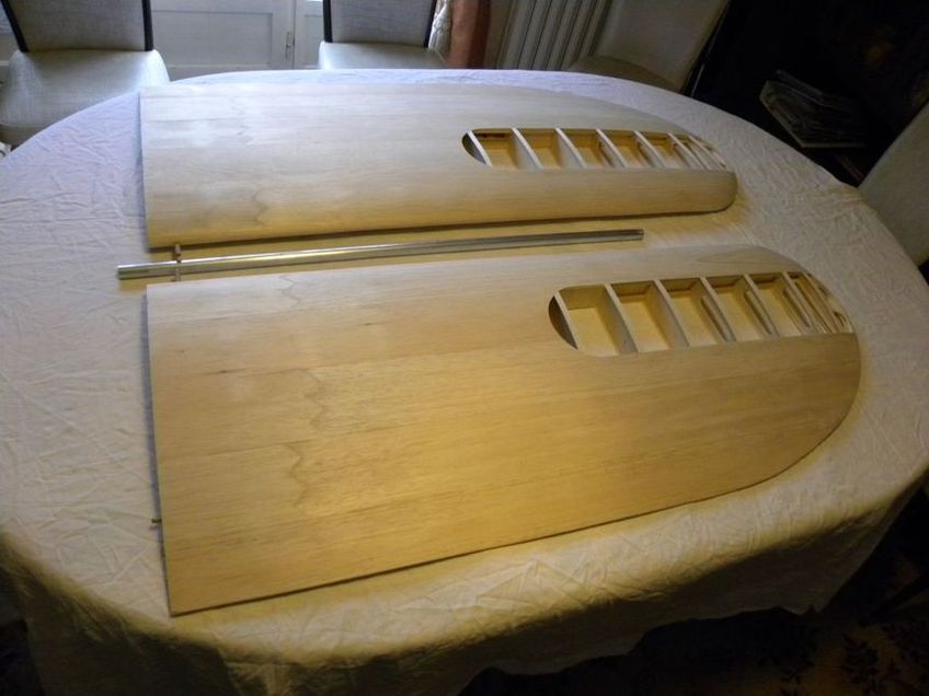 Gee-Bee Model Y de Bernard PRZYSIECKI Gee-Bee Model Y de Bernard PRZYSIECKI