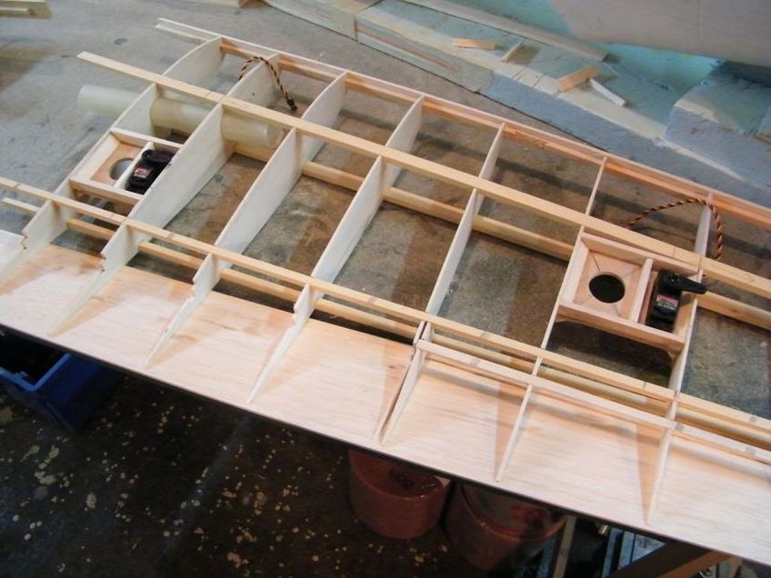 La construction de mon T-6, 2ème partie La construction de mon T-6, 2ème partie