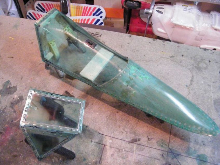 FW 190 3ème partie, moulage des montants de verrière FW 190 3ème partie, moulage des montants de verrière