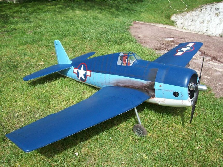 Grumman F6F Hellcat Alain SCHWEIGER Grumman F6F Hellcat Alain SCHWEIGER