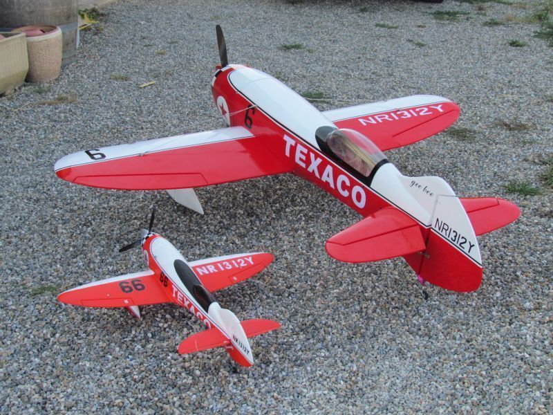 Un Gee-Bee R-3 chez les MARTIN