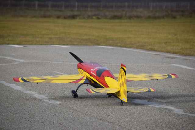 Extra 330 SC Ludovic MARTIN 11