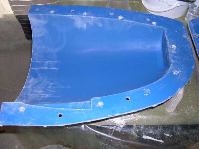 pendant la polym, prÃ©paration du moule du capot