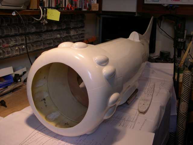 geebee-model-y-gw-composites-3