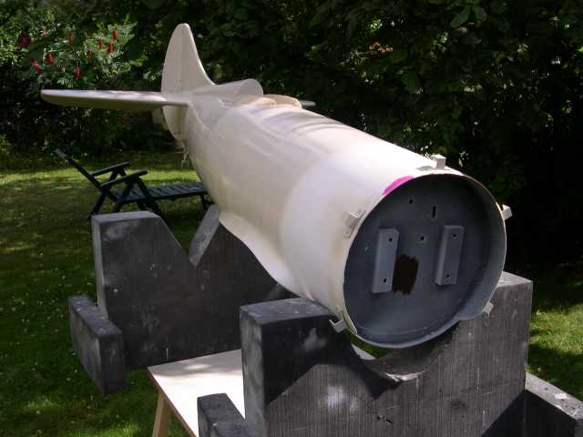 geebee-model-y-gw-composites-57